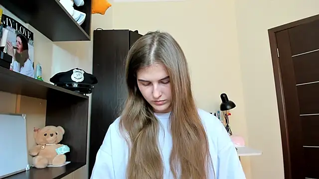OhMyAlice online show from 07-05-26, 04:47