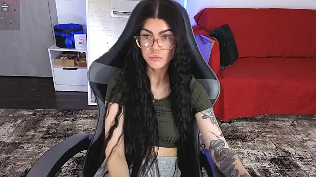 AnacondaOnn online show from 05-30-26, 06:20