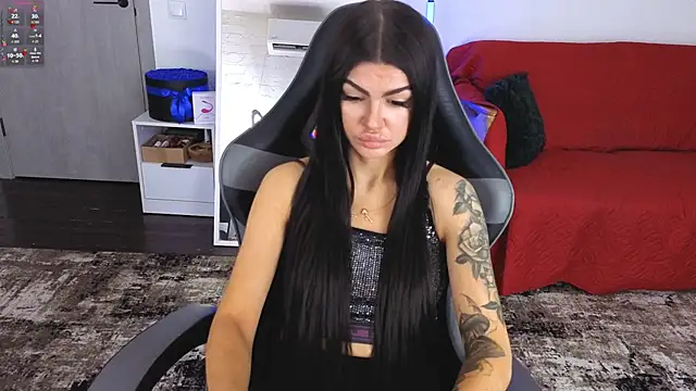 AnacondaOnn online show from 06-15-26, 08:36