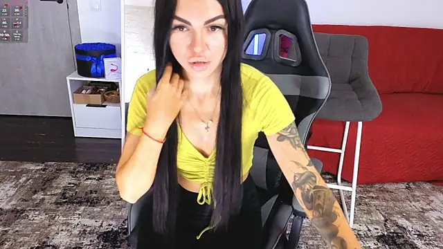 AnacondaOnn online show from 06-13-26, 08:01