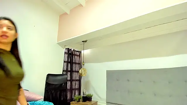 LindaCatalina  online show from 03-28-26, 01:34