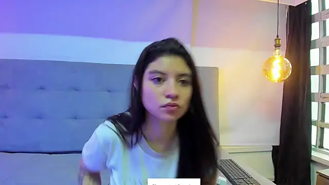 LindaCatalina  online show from 04-07-26, 12:29