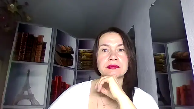 Selena Moo online show from 03-23-26, 06:35