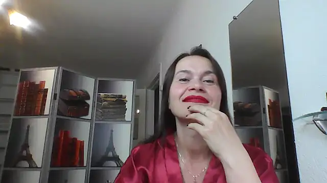 Selena Moo online show from 06-27-26, 03:40
