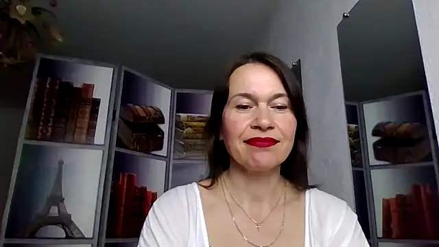 Selena Moo online show from 04-07-26, 08:49