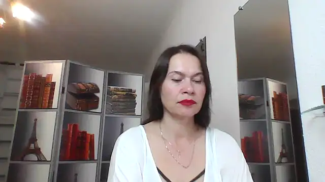 Selena Moo online show from 06-10-26, 10:16