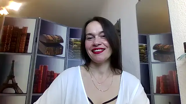 Selena Moo online show from 04-27-26, 08:12