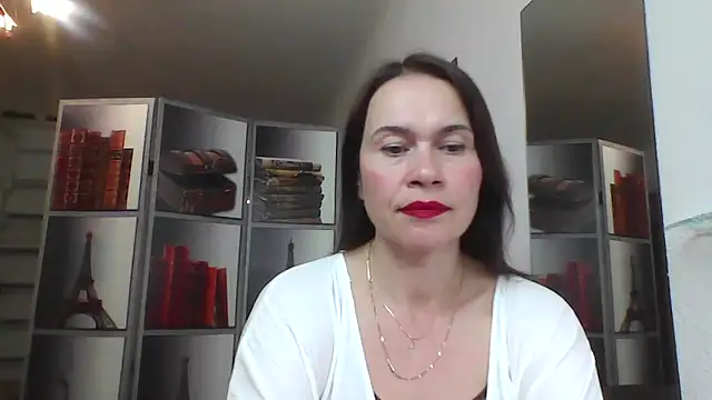 Selena Moo online show from 06-02-26, 11:43