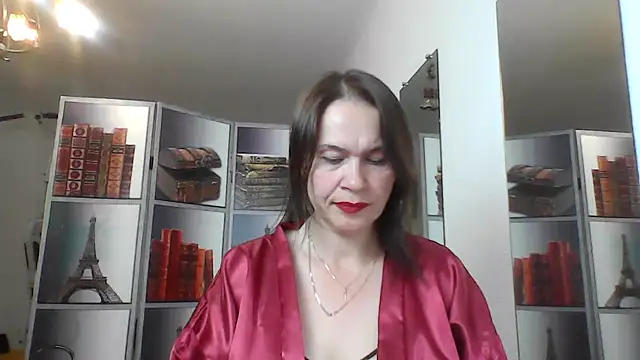 Selena Moo online show from 06-26-26, 12:22