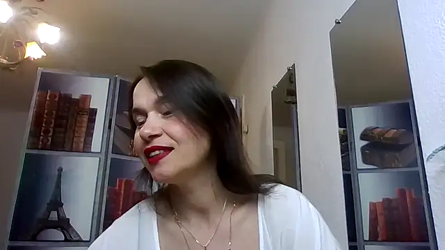 Selena Moo online show from 04-29-26, 12:20