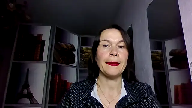 Selena Moo online show from 03-22-26, 11:12