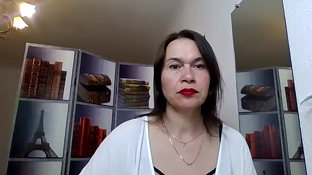 Selena Moo online show from 05-03-26, 01:04