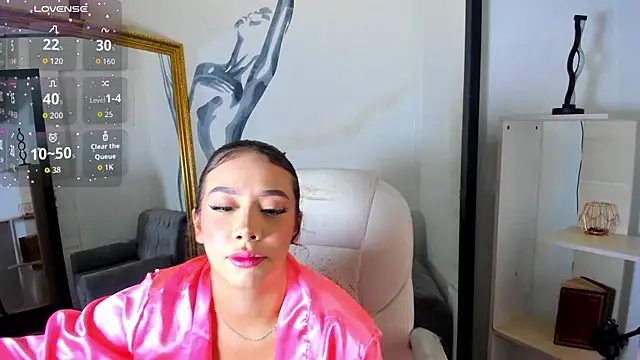 MadisonIvanova online show from 04-20-26, 09:38