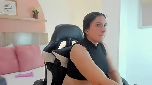 kira relish online show from 03-27-26, 01:01