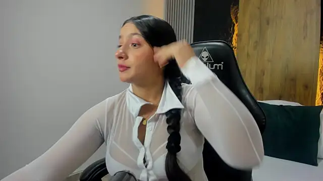 kira relish online show from 04-08-26, 11:22