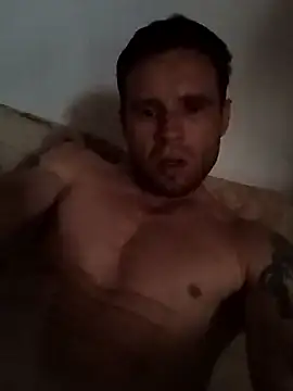 Snapshot of Alexandru151989 chatting on 06-05-26, 08:31 Alexandru151989 online show from 06-05-26, 08:31