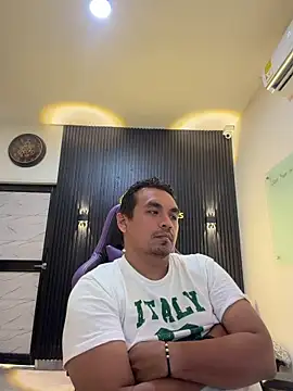 Sexy-CallCenter online show from 04-13-26, 05:00