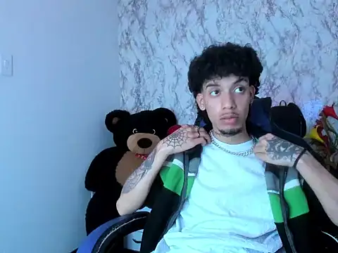 Snapshot of Ryder-Stone chatting on 03-20-26, 07:59 Ryder-Stone online show from 03-20-26, 07:59