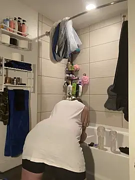 bilateralBKamputee online show from 04-04-26, 01:12