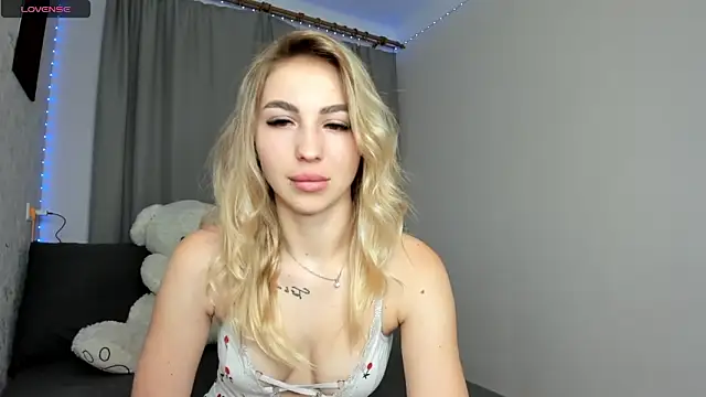 LadySweetN online show from 05-13-26, 10:17