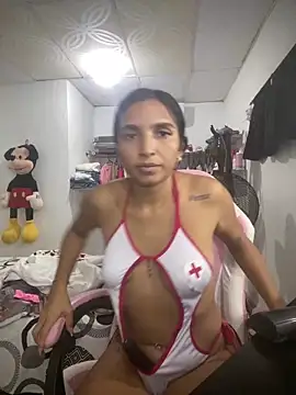 Blowjob-Queen  online show from 04-18-26, 02:03
