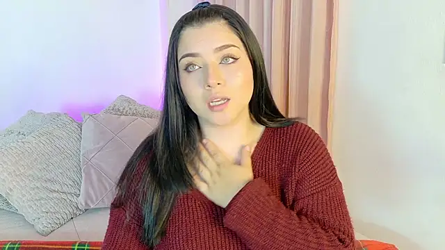 Snapshot of CamilaRougee chatting on 04-07-26, 02:52 CamilaRougee online show from 04-07-26, 02:52