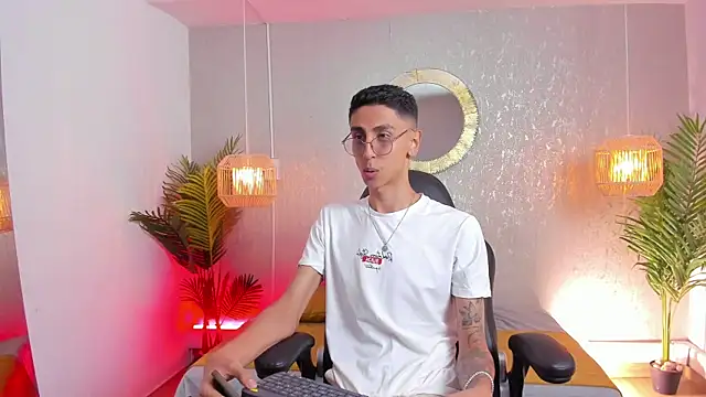 Gio carangi online show from 05-24-26, 02:55