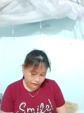 Moubie1 online show from 04-15-26, 04:33