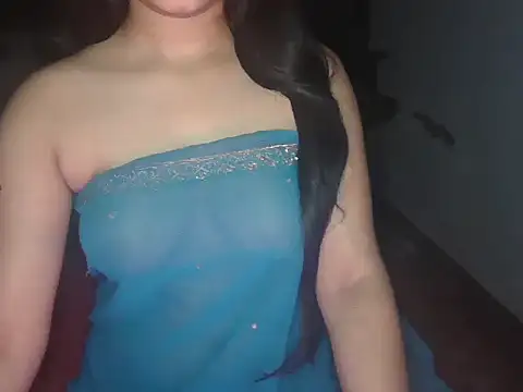 Snapshot of urvashi_rai chatting on 06-27-26, 06:08 urvashi rai online show from 06-27-26, 06:08