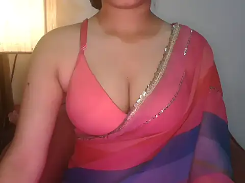 Snapshot of urvashi_rai chatting on 07-11-26, 09:20 urvashi rai online show from 07-11-26, 09:20