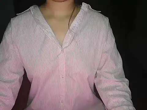 Snapshot of urvashi_rai chatting on 07-02-26, 01:39 urvashi rai online show from 07-02-26, 01:39