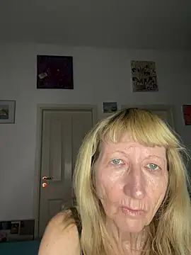 MatureKim online show from 05-20-26, 06:49