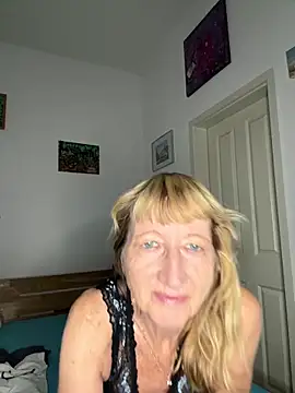 MatureKim online show from 06-17-26, 07:24
