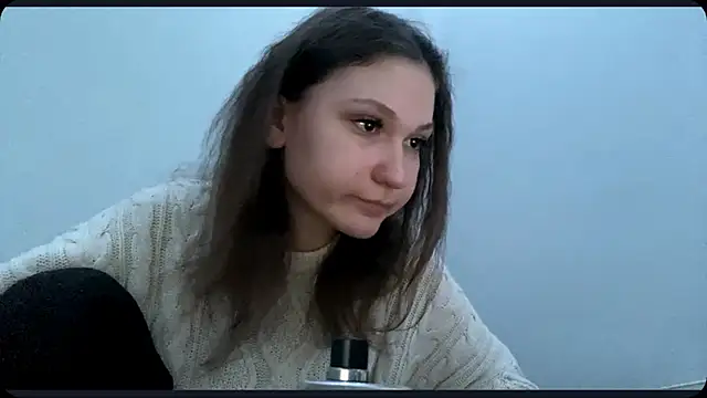 Juliajuicecam online show from 03-23-26, 11:43