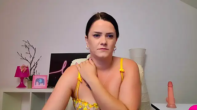 NicolSparkleX online show from 06-23-26, 05:38
