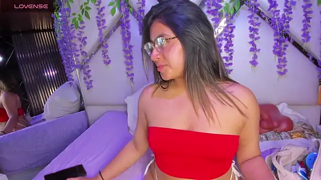 Freyaa Millerr online show from 05-10-26, 03:54