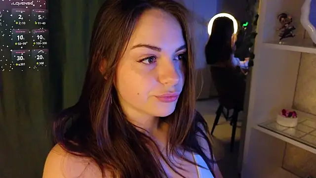dark honey  online show from 04-18-26, 03:14