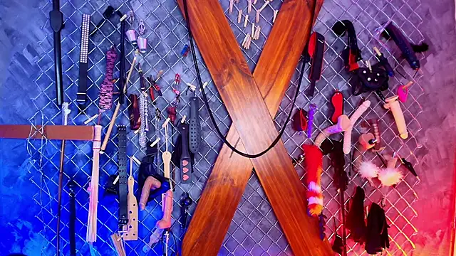 Mistress lexi bdsm online show from 06-16-26, 07:36