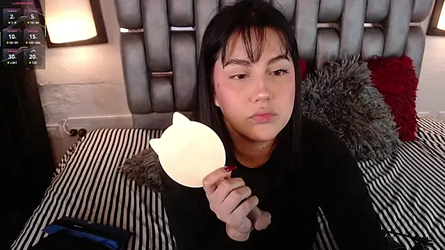 Sofiia Vega  online show from 04-04-26, 01:17