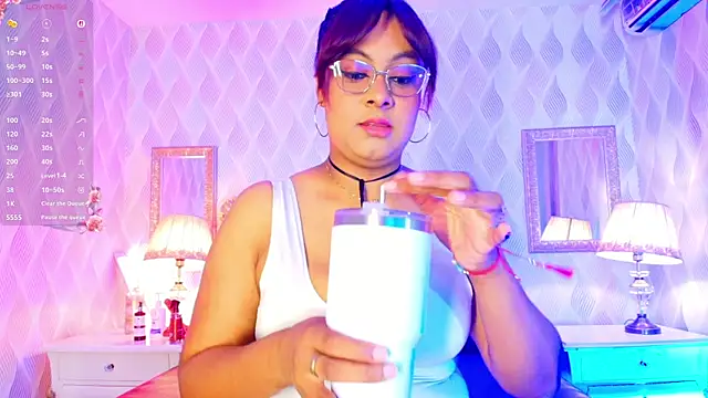 alexa cruz   online show from 06-12-26, 11:41
