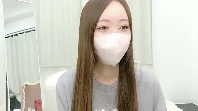 Snapshot of salachan_v chatting on 03-23-26, 11:10 salachan v online show from 03-23-26, 11:10