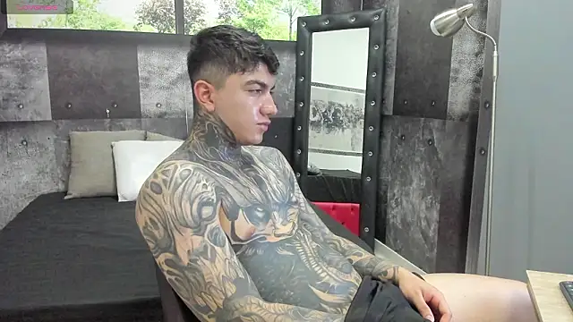 Gury tattoo online show from 03-26-26, 05:33