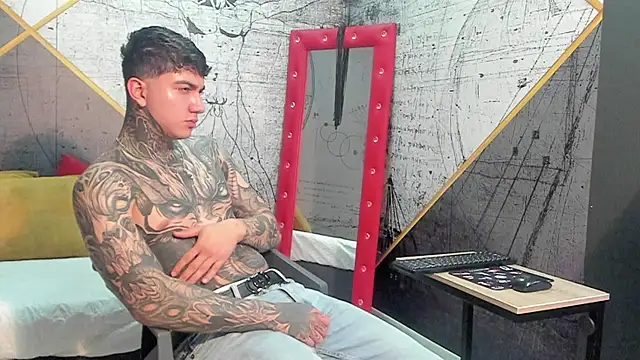 Gury tattoo online show from 04-07-26, 04:42
