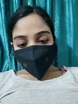 ALIZA FENDY online show from 04-18-26, 05:37