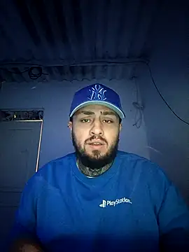 Snapshot of Neanea98 chatting on 04-02-26, 01:40 Neanea98 online show from 04-02-26, 01:40