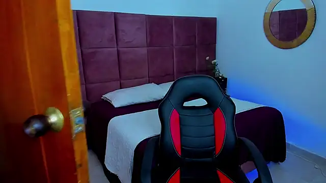 Snapshot of LORD_HERAKLES chatting on 03-25-26, 06:02 LORD HERAKLES online show from 03-25-26, 06:02