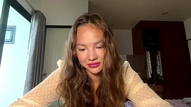 kamila 18 french online show from 04-07-26, 02:13