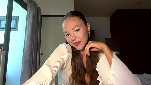 kamila 18 french online show from 04-04-26, 03:13