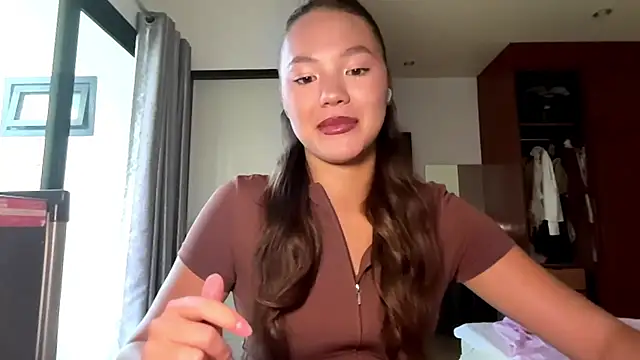 kamila 18 french online show from 04-22-26, 05:03