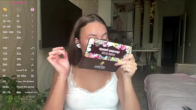 kamila 18 french online show from 06-16-26, 03:17
